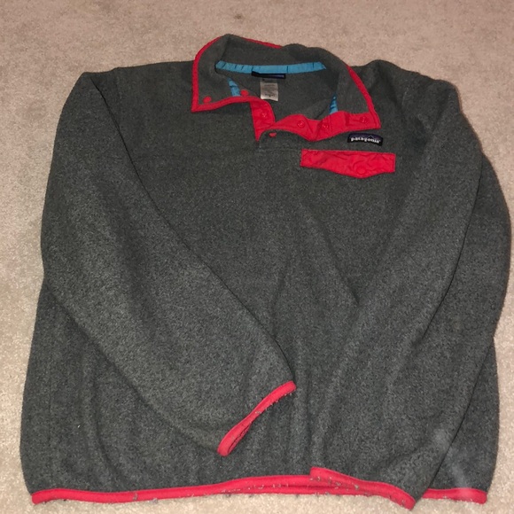 Women’s PATAGONIA pullover fleece - Picture 2 of 4